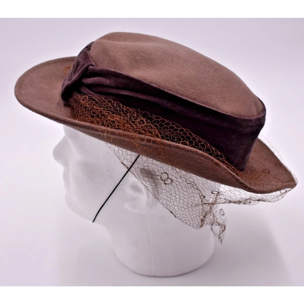 Vintage Whittall & Javits Doeskin Felt Wool Brown Derby / Church Hat Womens